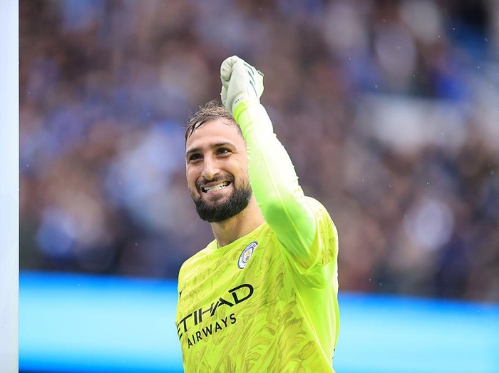 MANCHESTER, ENGLAND - SEPTEMBER 14: Manchester City goalkeeper Gianluigi Donnarumma celebrates during the Premier League match between Manchester City and Manchester United at Etihad Stadium on September 14, 2025 in Manchester, England. (Photo by Simon Stacpoole/Offside/Offside via Getty Images)