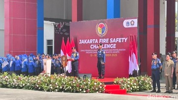 Pramono: Cita-cita Anak TK/SD Sekarang Rata-rata Jadi Petugas Damkar