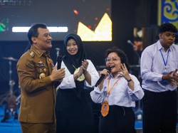 Berikan Motivasi ke Mahasiswa, Ahmad Luthfi: Agen Perubahan Bangun Wilayah