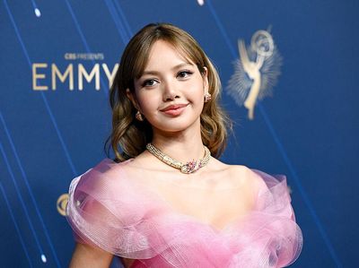 Lisa BLACKPINK Memukau di Emmy Awards 2025