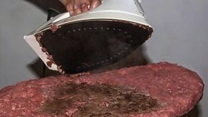 10 Makanan Nyeleneh ala Netizen Disebut sebagai Tindak Kriminal!