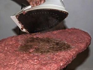 10 Makanan Nyeleneh ala Netizen Disebut sebagai Tindak Kriminal!