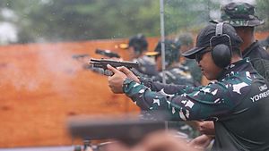 Potret Keseruan Kompetisi Menembak, Jadi Simbol Persatuan