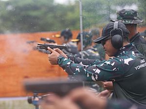 Potret Keseruan Kompetisi Menembak, Jadi Simbol Persatuan Potret Keseruan Kompetisi Menembak, Jadi Simbol Persatuan