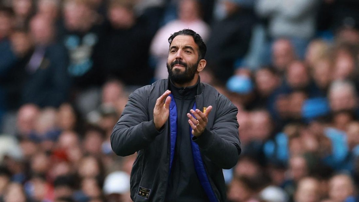 Ruben Amorim sedang di bawah tekanan setelah Manchester United tersendat di awal musim ini. (Foto: REUTERS/Phil Noble)