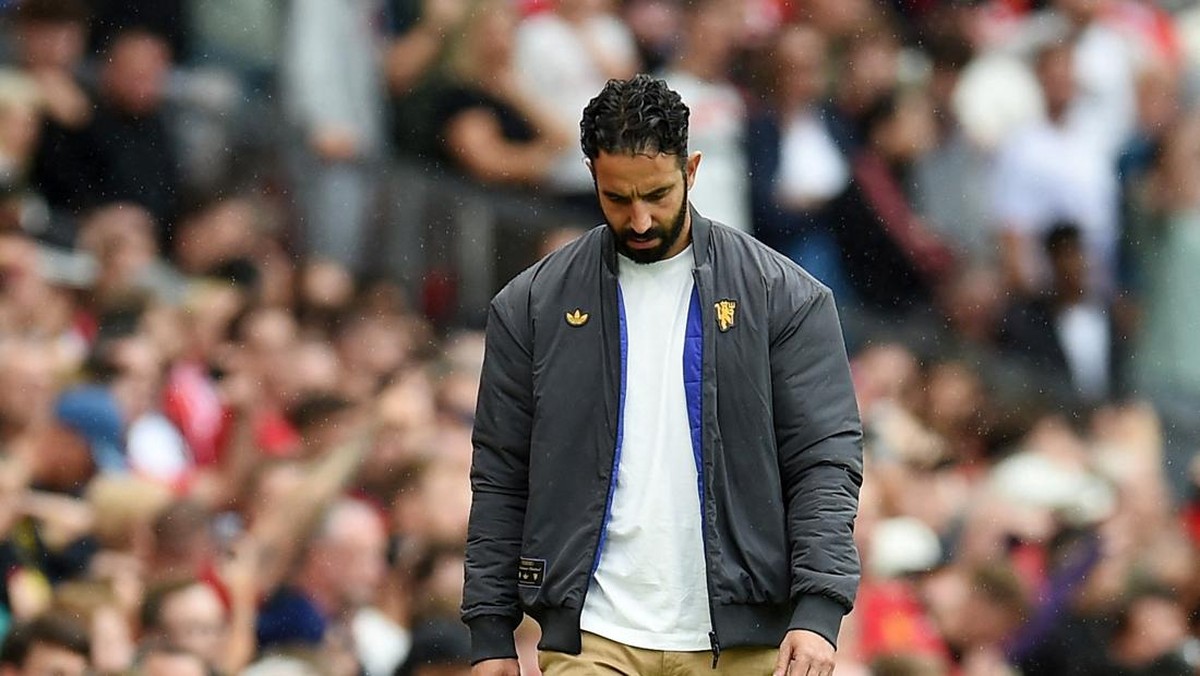 Ruben Amorim mengalami kesulitan hebat di Manchester United. (Foto: REUTERS/Peter Powell)