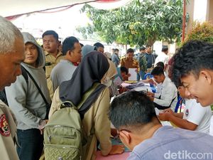 Hindari Antrean, Pengajuan SKCK di Lombok Timur Dilakukan Secara Kolektif Hindari Antrean, Pengajuan SKCK di Lombok Timur Dilakukan Secara Kolektif