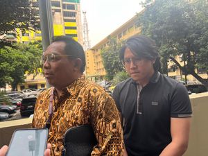 Ngaku Sakit, Resbob Minta Pemeriksaan soal Laporan Azizah Salsha Ditunda Ngaku Sakit, Resbob Minta Pemeriksaan soal Laporan Azizah Salsha Ditunda