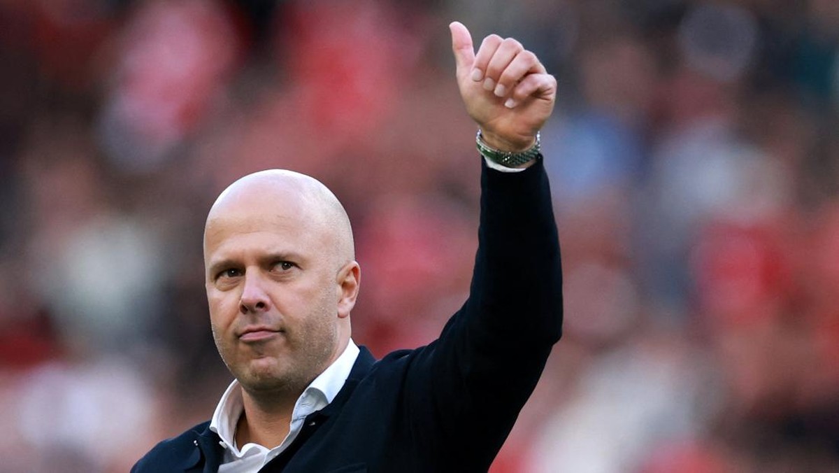 Arne Slot menyesali Liverpool gagal membongkar pertahanan Galatasaray. (Foto: REUTERS/Phil Noble)