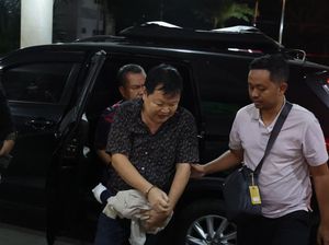 Kejati Banten Tangkap Buron Penipuan ke Perusahaan Milik eks Bupati Lebak Kejati Banten Tangkap Buron Penipuan ke Perusahaan Milik eks Bupati Lebak