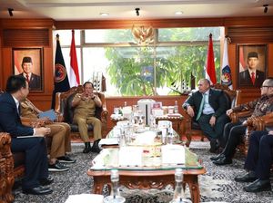 Mendagri & CIO Danantara Bahas Penguatan Pendidikan-Pengelolaan Sampah Mendagri & CIO Danantara Bahas Penguatan Pendidikan-Pengelolaan Sampah