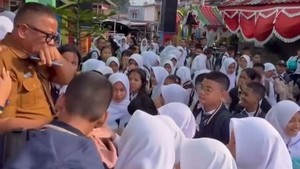 Video: Viral Kepsek di Prabumulih Dicopot Karena Menegur Anak Wali Kota