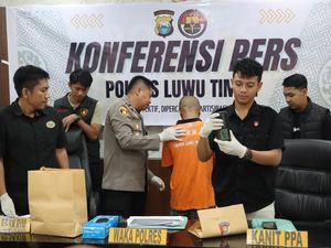 Penyebar Video Syur Siswi SMP di Luwu Timur Ternyata Istri Pemeran Pria Penyebar Video Syur Siswi SMP di Luwu Timur Ternyata Istri Pemeran Pria