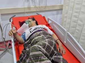 Nenek 65 Tahun Dihajar Menantu di Pasuruan Masuk ICU Nenek 65 Tahun Dihajar Menantu di Pasuruan Masuk ICU