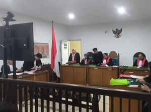 Mantan Anggota DPRD Palembang Syukri Zen Dituntut 3 Tahun Penjara Mantan Anggota DPRD Palembang Syukri Zen Dituntut 3 Tahun Penjara