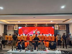 Tersangka Ricuh Saat Demo di Makassar Jadi 53 Orang, 10 Penjarah ATM di DPRD