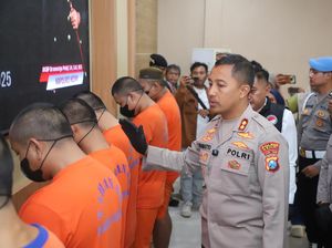 10 Pengedar dan 6 Pemakai Narkoba Diringkus Polres Kediri 10 Pengedar dan 6 Pemakai Narkoba Diringkus Polres Kediri