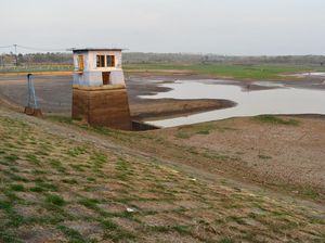Waduk Dawuhan Mengering, Ribuan Hektare Sawah di Madiun Terancam Waduk Dawuhan Mengering, Ribuan Hektare Sawah di Madiun Terancam