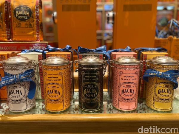 Baru! Bacha Coffee Plaza Indonesia Hadirkan Coffee Room Mewah