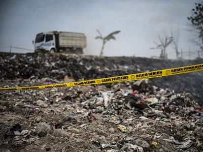 Bikin Resah Warga, TPA Ilegal Rowosari Akhirnya Ditutup