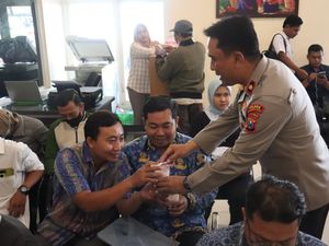 100 Bubur Kacang Hijau Dibagikan di MPP Polres Mojokerto Kota 100 Bubur Kacang Hijau Dibagikan di MPP Polres Mojokerto Kota