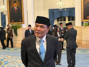 Reshuffle Jilid 2: Erick Thohir Menpora, Djamari Chaniago Menko Polkam