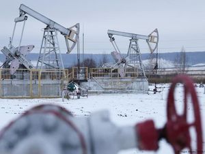 Eropa Percepat Sanksi Energi Rusia di Tengah Tekanan Politik Eropa Percepat Sanksi Energi Rusia di Tengah Tekanan Politik