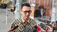 RK Ngaku Beli Mercy-Moge Pakai Dana Pribadi, KPK: Penyidik Punya Bukti Lain