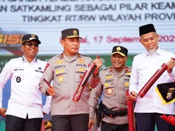 Kapolda Riau Apel Satkamling Garda Terdepan Penjaga Keamanan dan Lingkungan