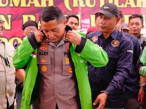 Tak Hanya Antar Penumpang, Ojol Jadi Mata-Telinga Jaga Kamtibmas Bandung Tak Hanya Antar Penumpang, Ojol Jadi Mata-Telinga Jaga Kamtibmas Bandung