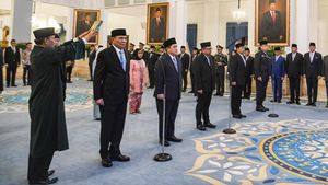 Momen Prabowo Lantik Sejumlah Menteri, Erick Thohir Jadi Menpora
