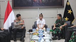 Pangdam-Kapolda-Gubernur Kalteng Kumpul di Mapolda, Bahas Apa?