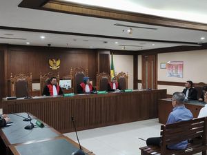 Ortu Hakim Meninggal, Sidang Vonis Windu Aji Sutanto Ditunda 24 September Ortu Hakim Meninggal, Sidang Vonis Windu Aji Sutanto Ditunda 24 September