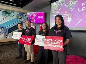 Smartfren Perluas Jaringan Setelah Merger Smartfren Perluas Jaringan Setelah Merger