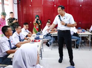 Tinjau SRMA di Bengkulu, Menko AHY Pastikan Akses Pendidikan Berkualitas Tinjau SRMA di Bengkulu, Menko AHY Pastikan Akses Pendidikan Berkualitas
