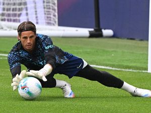 Ajax Vs Inter: Nerazzurri Kalah Beruntun, Chivu Bakal Parkir Sommer? Ajax Vs Inter: Nerazzurri Kalah Beruntun, Chivu Bakal Parkir Sommer?