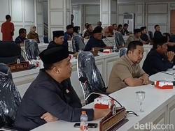 3 Fraksi DPRD Palopo Walk Out dari Paripurna Usai Walkot Naili Trisal Absen