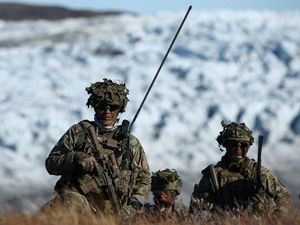 Rusia Prihatin Atas Kedatangan Tentara NATO di Greenland