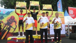 Hadiah Etape Tujuh Tour de EnTeTe Disumbangkan untuk Korban Banjir Nagekeo