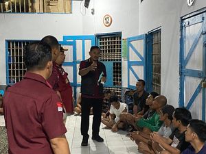 Ditjen Pas Razia Narkoba di Lapas Amuntai Kalsel, Napi Dites Urine Ditjen Pas Razia Narkoba di Lapas Amuntai Kalsel, Napi Dites Urine