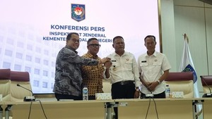 Bantah Pencopotan, Walkot Prabumulih Bilang Hanya Minta Kepala SMP Ditegur