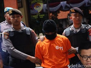 Video: Pengakuan Kurir 1,4 Kg Sabu di Bali Dapat Upah Rp 35 Juta Video: Pengakuan Kurir 1,4 Kg Sabu di Bali Dapat Upah Rp 35 Juta