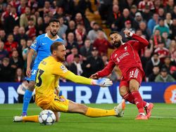 Salah Lewati Steven Gerrard, Dekati Rekor Carragher di Liga Champions