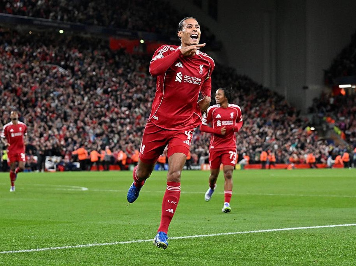 Virgil van Dijk raja gol sundulan di Liverpool. (Foto: Liverpool FC via Getty Images/Liverpool FC)