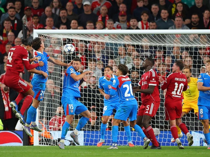 Soccer Football - UEFA Champions League - Liverpool v Atletico Madrid - Anfield, Liverpool, Britain - September 17, 2025 Liverpool's Virgil van Dijk scores their third goal Action Images via Reuters/Andrew Boyers