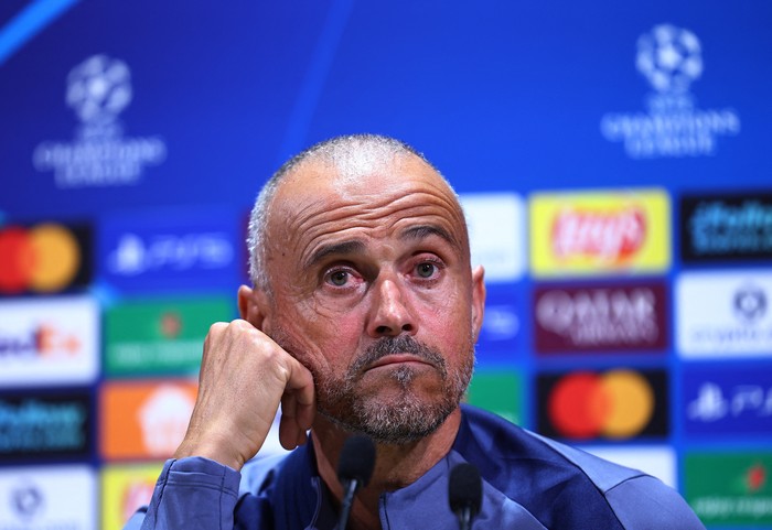 Soccer Football - UEFA Champions League - Paris St Germain Press Conference - Campus Paris St Germain, Poissy, France - September 16, 2025 Paris St Germain coach Luis Enrique during a press conference REUTERS/Abdul Saboor