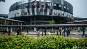 Melihat Stasiun Tanah Abang yang Kini Lebih Modern