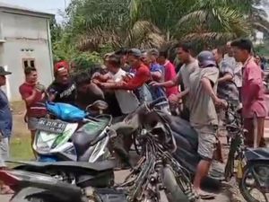 Maling di Mura Dimassa Warga Saat Kabur Lewat Sungai Maling di Mura Dimassa Warga Saat Kabur Lewat Sungai