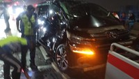 Kronologi Kecelakaan Beruntun 6 Kendaraan di Tol Kemayoran, 5 Orang Terluka