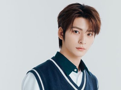 Foto 15 Trainee SM Entertainment Buat Proyek Reply High School